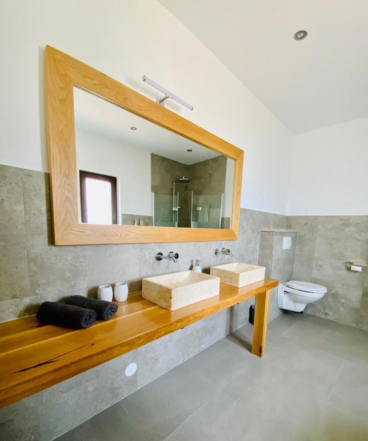 Villa Fluggi Near Labin Santalezi Exteriör bild